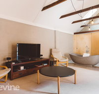 Devine Stays - Hayloft on ELizabeth - Accommodation Newcastle
