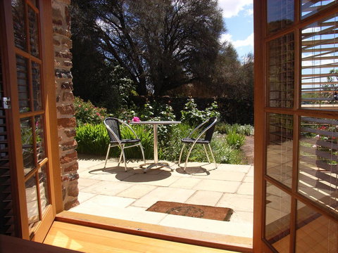 Wagners Cottages - Accommodation Newcastle 0