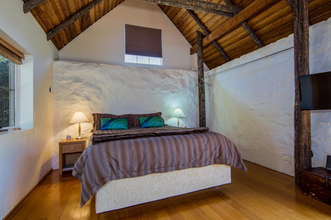 Wagners Cottages - Accommodation Newcastle 24