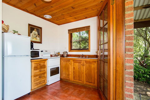 Wagners Cottages - Accommodation Newcastle 33