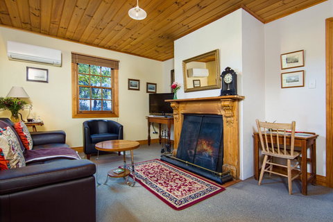 Wagners Cottages - Accommodation Newcastle 22