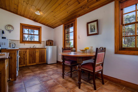 Wagners Cottages - Accommodation Newcastle 21