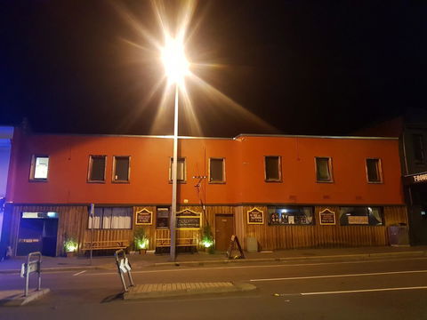 Little Nee's - Accommodation Newcastle 22