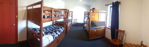 Little Nee's - Accommodation Newcastle 1