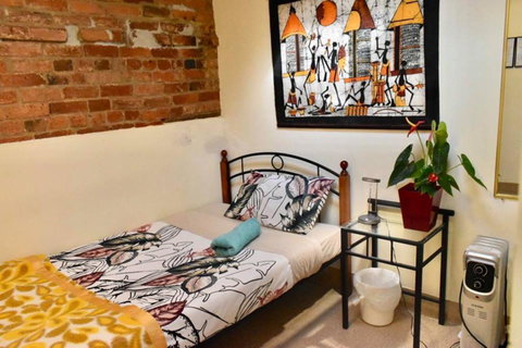 Hobart's Accommodation & Hostel - Accommodation Newcastle 1