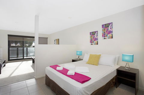 Astra Apartments Glen Waverley @Springvale RD - Accommodation Newcastle 7