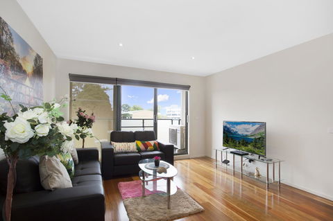 Astra Apartments Glen Waverley @Springvale RD - Accommodation Newcastle 2
