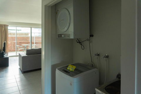 The Apollo - Accommodation Newcastle 3