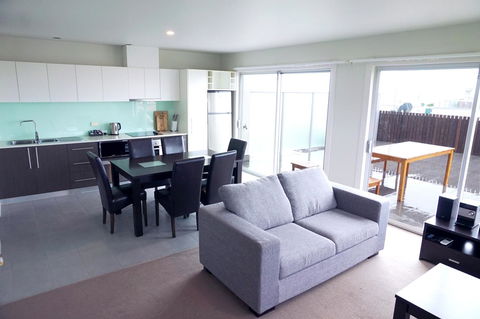 The Apollo - Accommodation Newcastle 20
