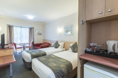 The Waverley International Hotel - Accommodation Newcastle 8