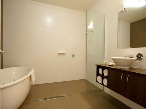 Mornington Hotel - Accommodation Newcastle 32