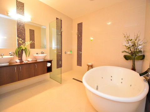 Mornington Hotel - Accommodation Newcastle 25