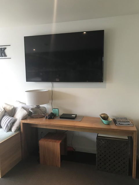 Lorne World - Accommodation Newcastle 37