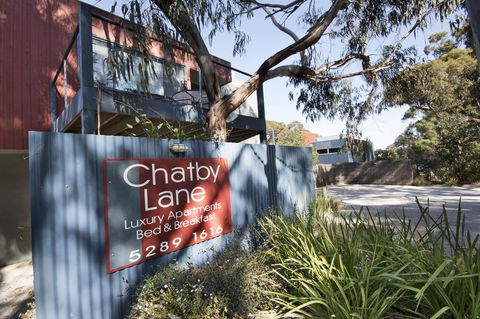 Lorne Surf Apartments - Accommodation Newcastle 7