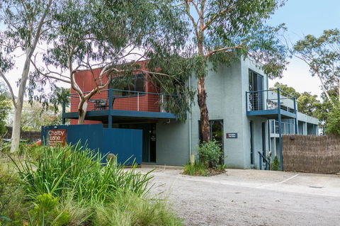 Lorne Surf Apartments - Accommodation Newcastle 18