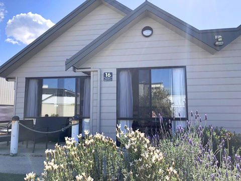 Apollo Bay Waterfront Motor Inn - Accommodation Newcastle 20