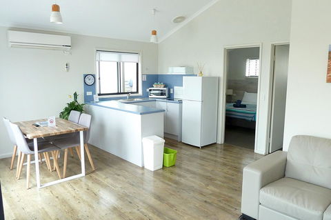 Apollo Bay Waterfront Motor Inn - Accommodation Newcastle 4