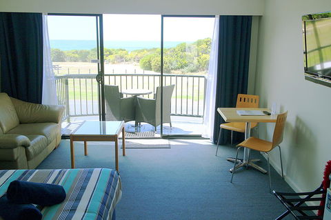 Apollo Bay Waterfront Motor Inn - Accommodation Newcastle 29