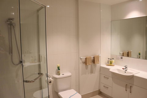 130 At The Waves - Accommodation Newcastle 16