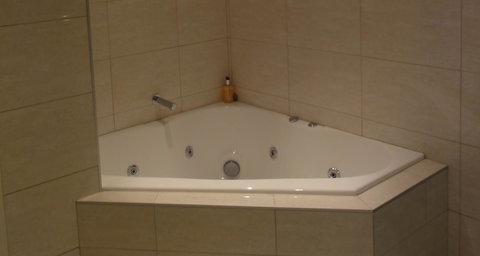 130 At The Waves - Accommodation Newcastle 17