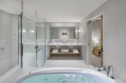 Crown Promenade Melbourne - Accommodation Newcastle 28