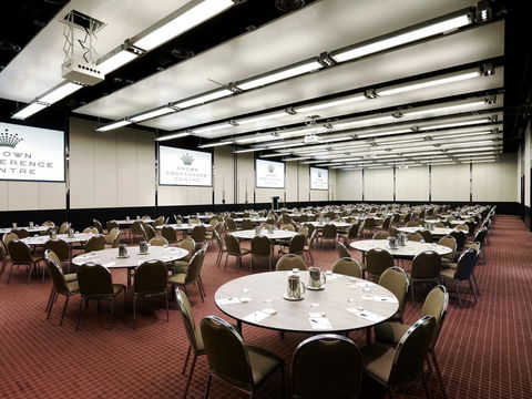 Crown Promenade Melbourne - Accommodation Newcastle 17