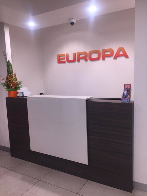 Europa Melbourne - Accommodation Newcastle 2