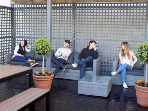 Europa Melbourne - Accommodation Newcastle 0