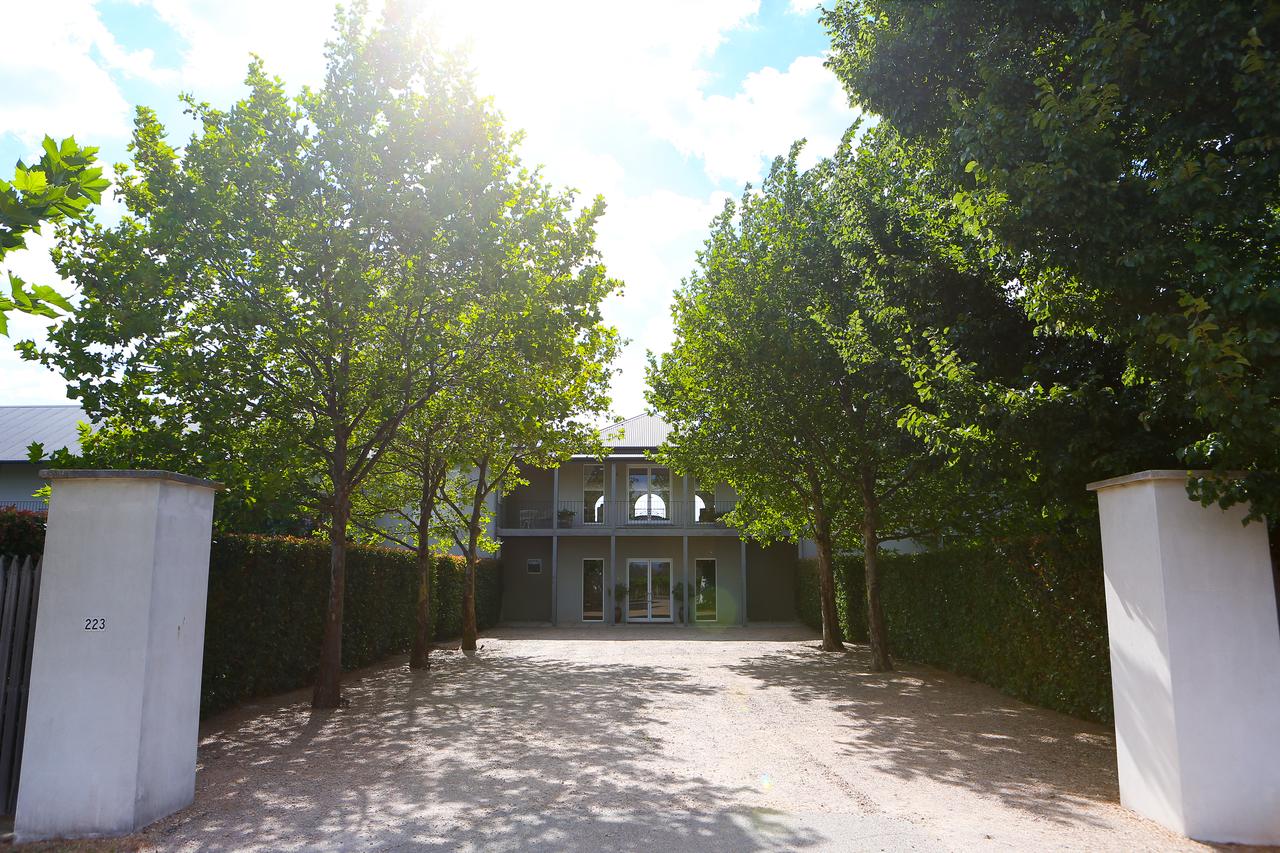 Oxley VIC Accommodation Newcastle