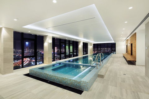 Experience Platinum Hotel Apartments - Accommodation Newcastle 26