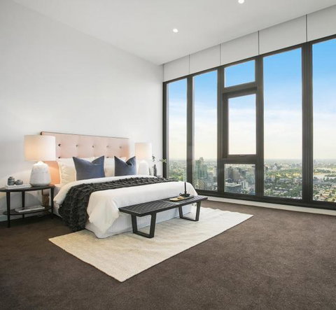 Experience Platinum Hotel Apartments - Accommodation Newcastle 18