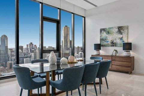 Experience Platinum Hotel Apartments - Accommodation Newcastle 8