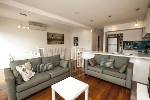 7 Falls Apartments - Accommodation Newcastle 11