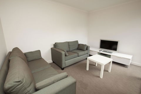 7 Falls Apartments - Accommodation Newcastle 21