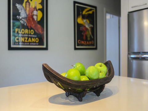 Boutique Stays Sandyside- Sandringham Villa Units - Accommodation Newcastle 2