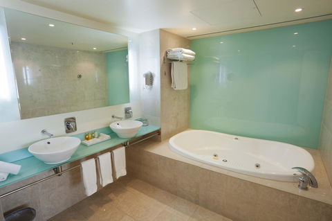 PARKROYAL Melbourne Airport - Accommodation Newcastle 18