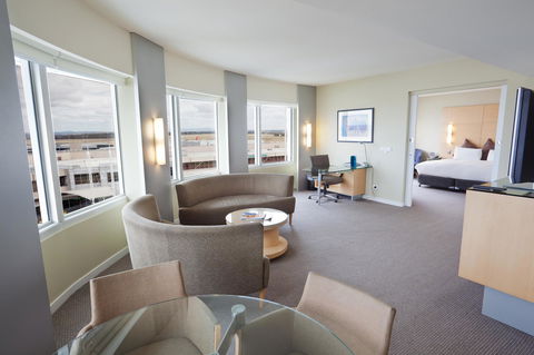 PARKROYAL Melbourne Airport - Accommodation Newcastle 30