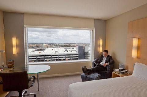 PARKROYAL Melbourne Airport - Accommodation Newcastle 17