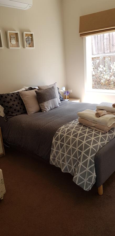 Oxford Rise Apartment - Accommodation Newcastle 7