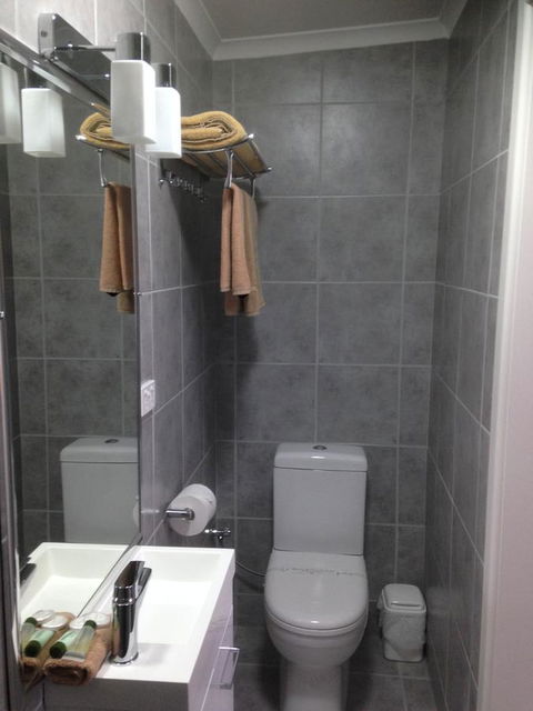Beachcomber Motel & Apartments - Accommodation Newcastle 32