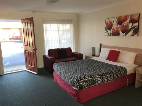 Beachcomber Motel & Apartments - Accommodation Newcastle 1