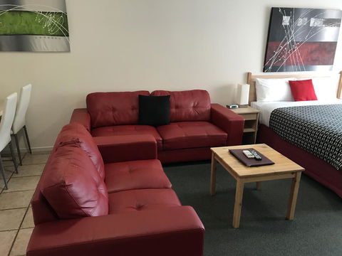 Beachcomber Motel & Apartments - Accommodation Newcastle 14