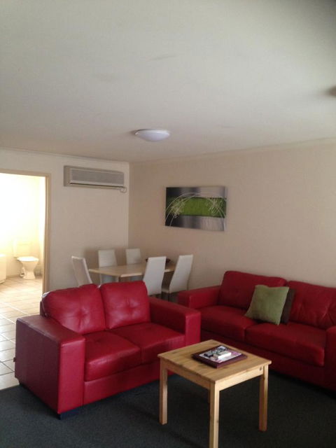 Beachcomber Motel & Apartments - Accommodation Newcastle 15
