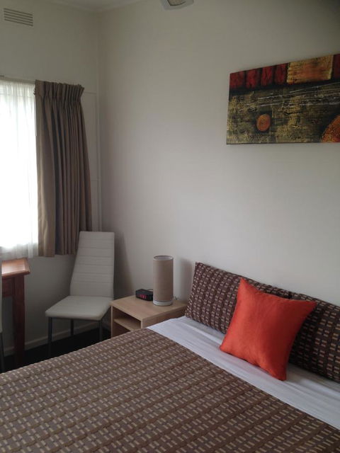 Beachcomber Motel & Apartments - Accommodation Newcastle 40