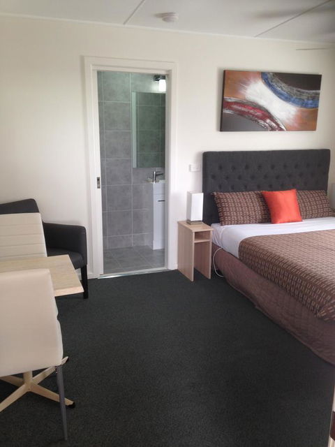 Beachcomber Motel & Apartments - Accommodation Newcastle 18
