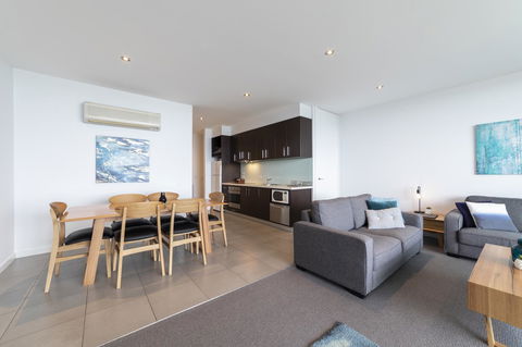 The Dolphin Apartments - Accommodation Newcastle 21