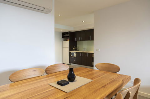 The Dolphin Apartments - Accommodation Newcastle 8