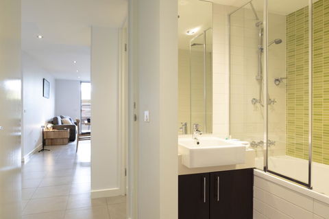 The Dolphin Apartments - Accommodation Newcastle 5