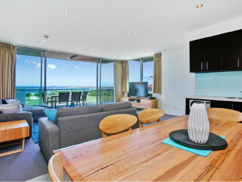 The Dolphin Apartments - Accommodation Newcastle 15