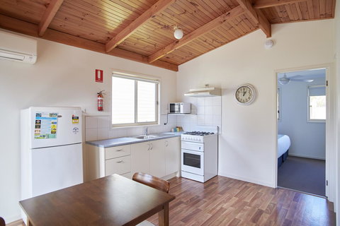 Amaroo Park - Accommodation Newcastle 11